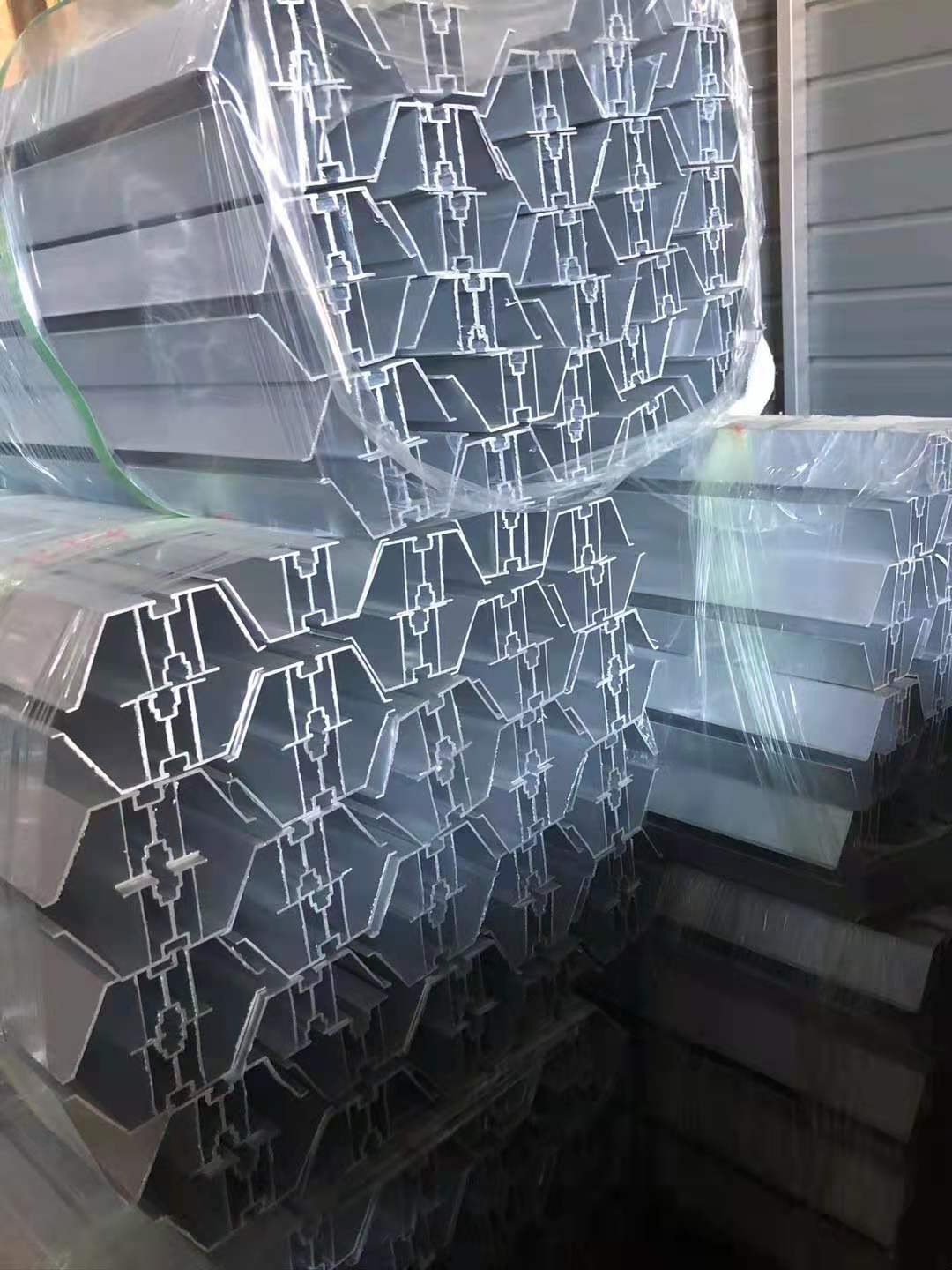 太陽能光伏發(fā)電支架用途